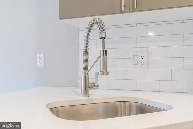 Foto del edificio - 2500 N Mascher St