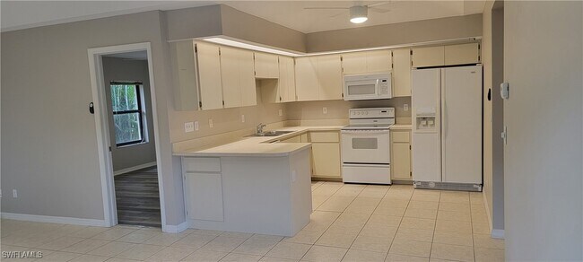 Foto del edificio - 1209 SE 23rd Pl