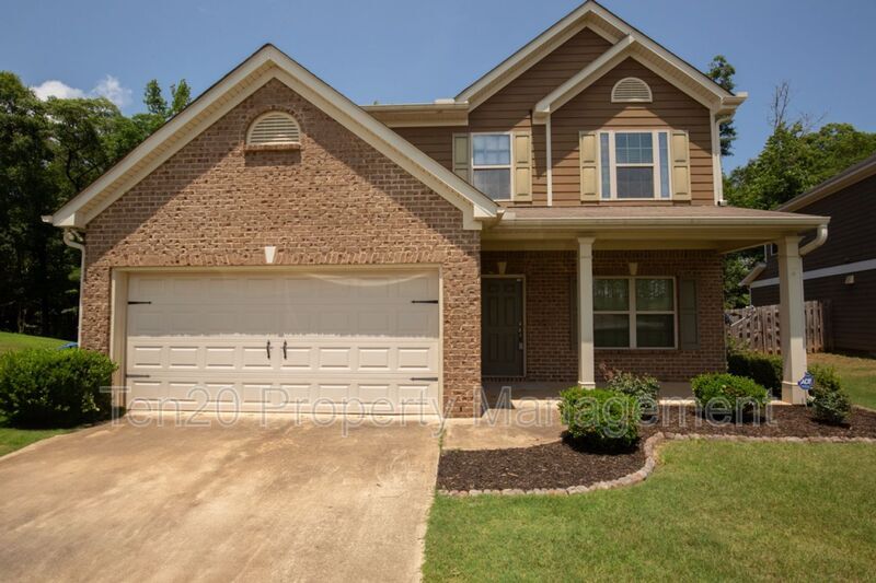Foto principal - 9789 Yellow Pine Dr.