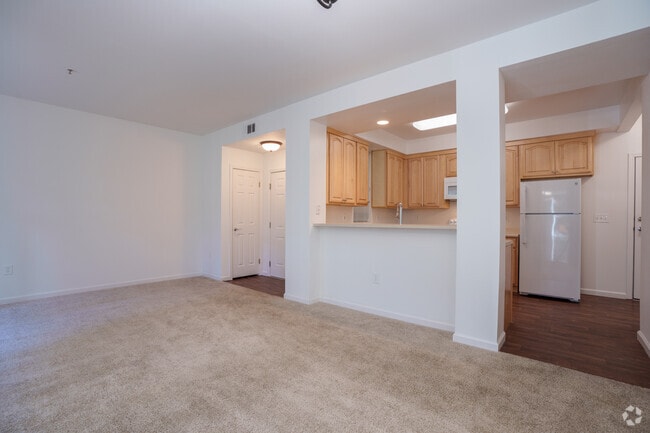 2BR, 2BA - 3A - Living Room - Falcon Bridge at Gale Ranch