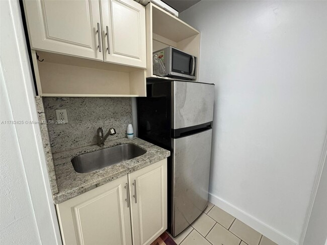 Foto del edificio - 8520 SW 29th St