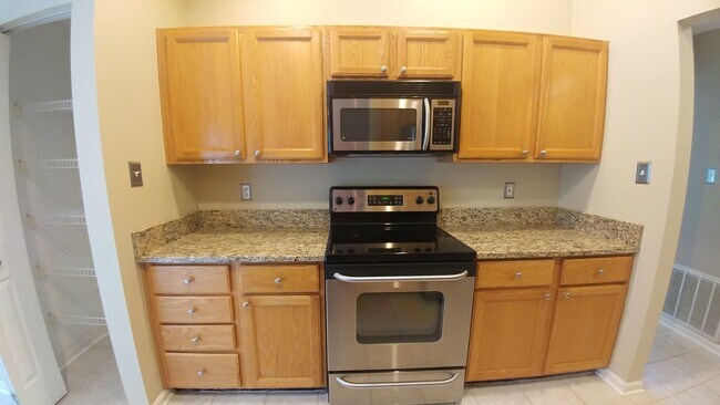 Foto del edificio - 6405 Weatherby Ct