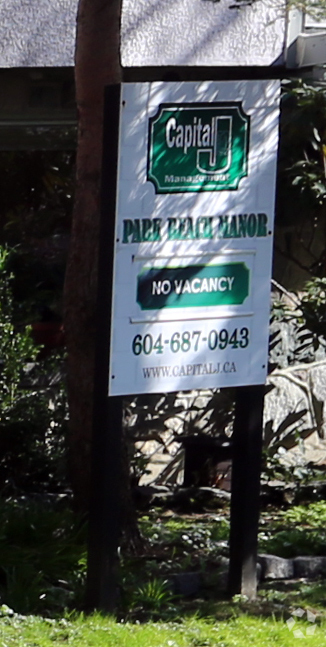 Building Photo - Park Beach Manor