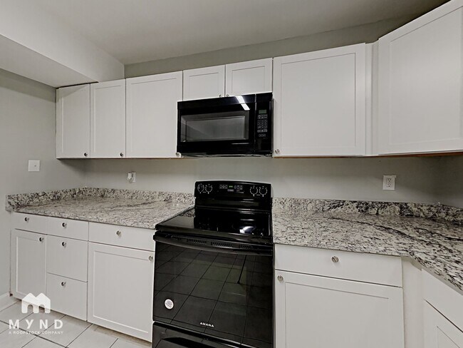 Building Photo - 7316 Woodstream Dr