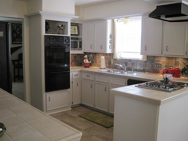 Foto del edificio - 530 Hickory Ridge Dr