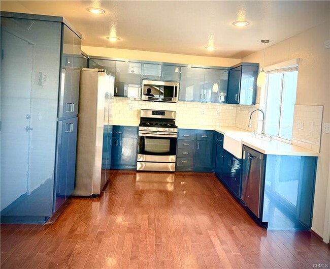 Foto del edificio - 42 Parterre Ave