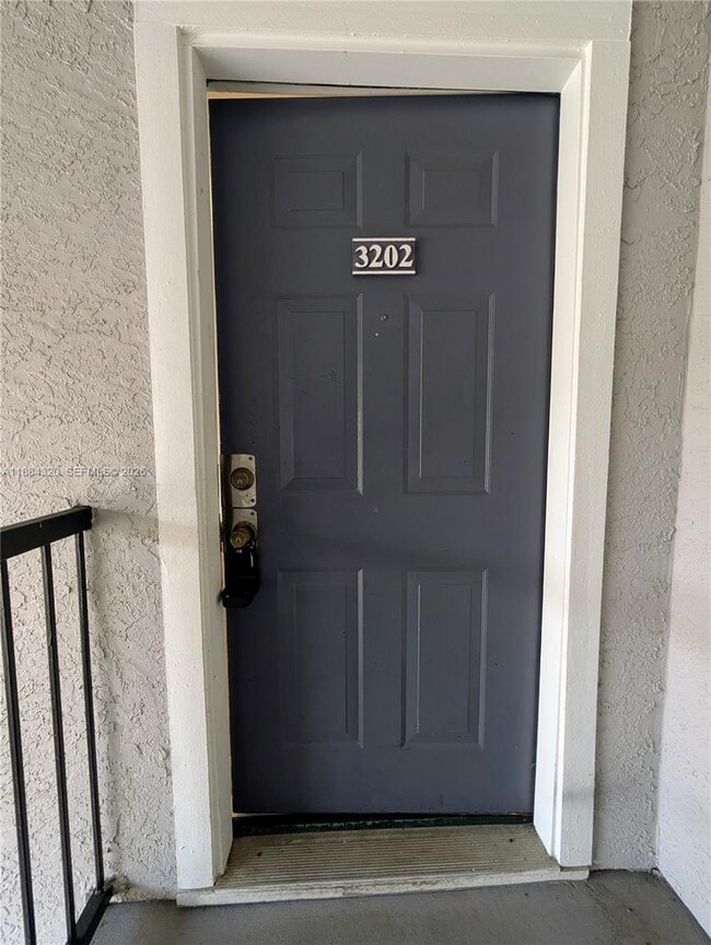 Building Photo - 15040 SW 103rd Ln