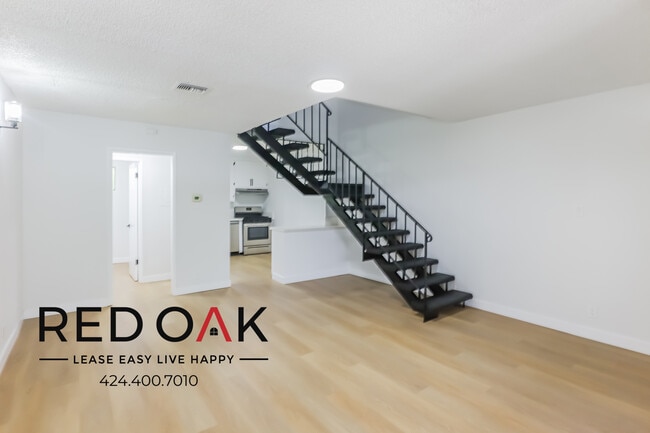 Building Photo - 4737 Orion Ave