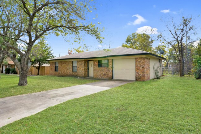 Foto del edificio - 1164 Lindsey Cir