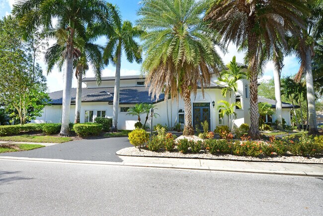 Foto del edificio - 21157 Ormond Ct