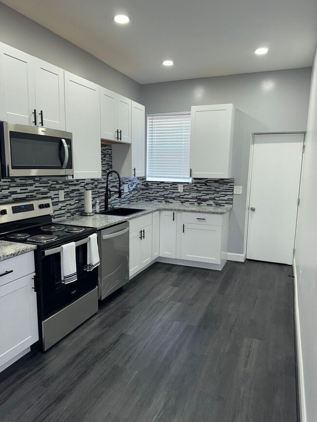 Foto del edificio - 1602 Moreland Ave
