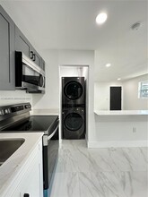 Building Photo - 1443 NW 34th St