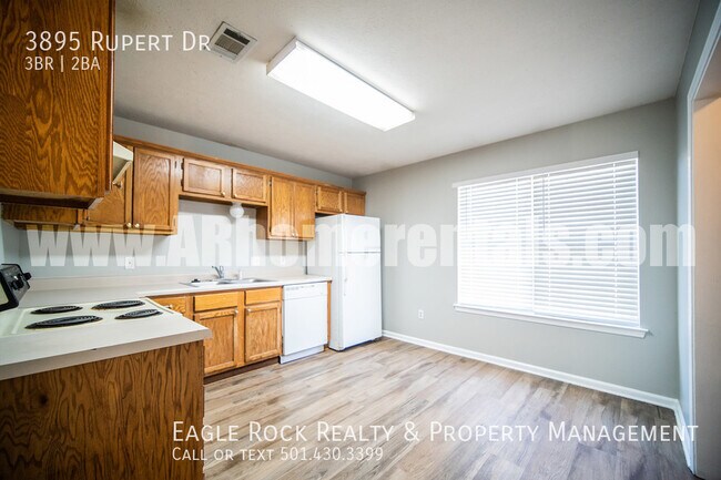 Building Photo - 3895 Rupert Dr