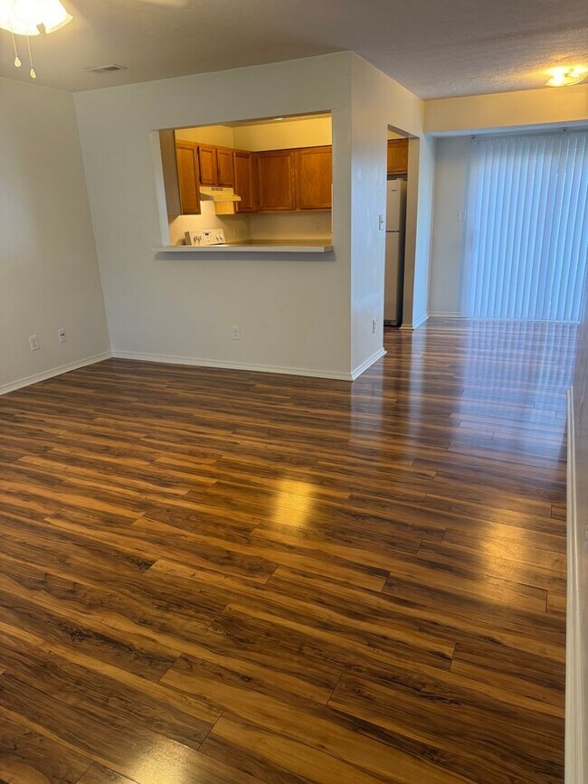 Foto del edificio - 3 Bedroom/3.5 Bath Townhome