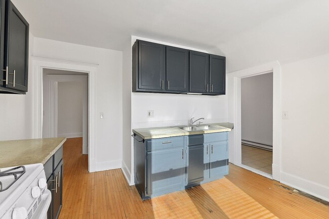 Foto del edificio - 420 N Oliver Ave