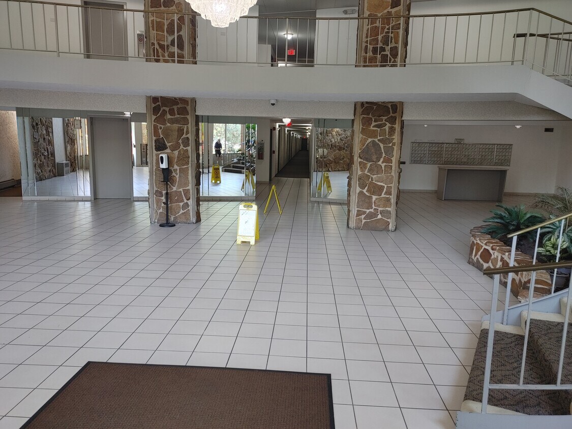 Maine lobby. - 18 E Old Willow Rd