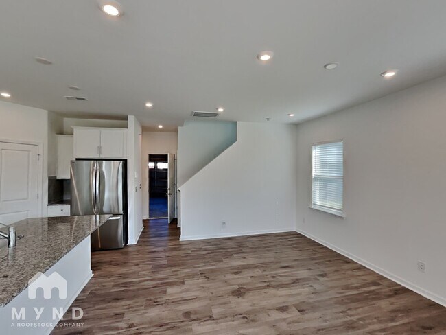 Building Photo - 13027 Garren Vw Ln