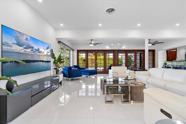 Foto del edificio - 440 N Rainbow Dr