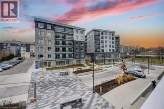 Building Photo - 62 Balsam St