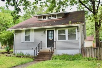 Building Photo - 5222 F St