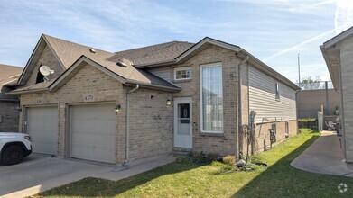 Building Photo - 4370 Tumbleweed Cres