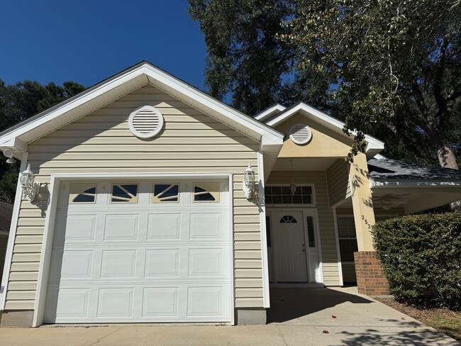 Photo - East Tallahassee Home In Weems Plantation