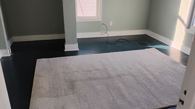 Foto del edificio - Single Family Home