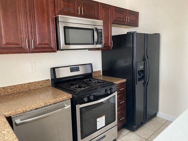 Foto del edificio - 1023 Fairmont St NW