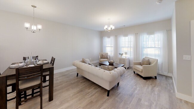 Building Photo - 244 Halo Dr