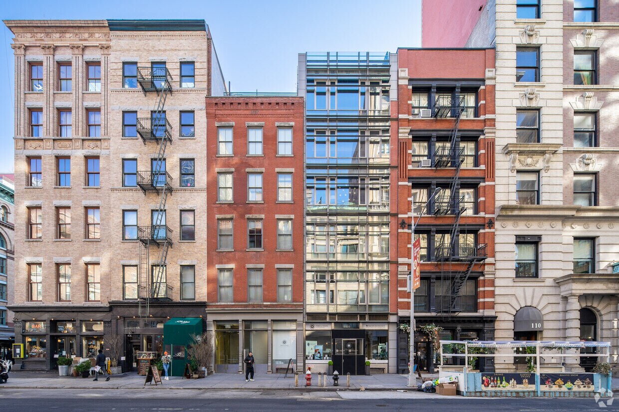 Primary Photo - 114-116 Hudson St