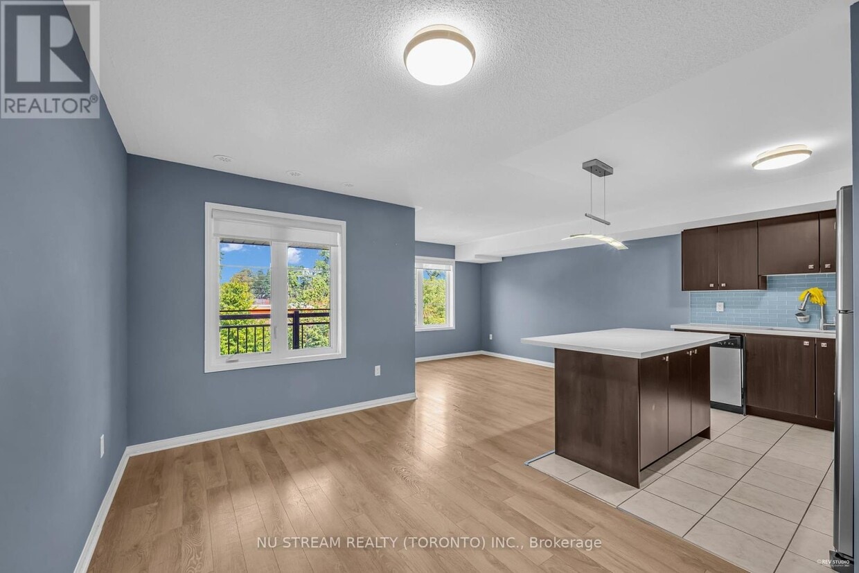 Primary Photo - 6063-6063 Kingston Rd