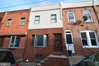 Building Photo - 2509 S Alder St