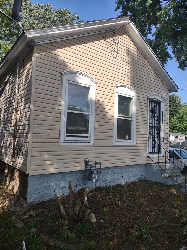 1442 Buchanan St, Racine, WI 53402 House Rental in Racine, WI