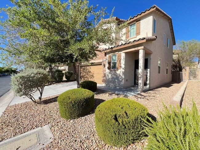 Building Photo - 11002 Sardinia Sands Dr
