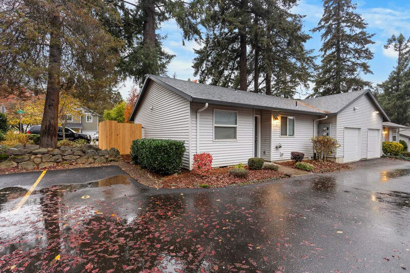 Primary Photo - 6310 SE 134th Ave