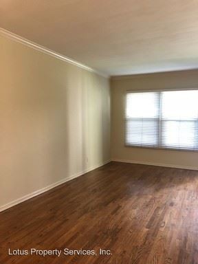 Building Photo - 1838 E 2nd St