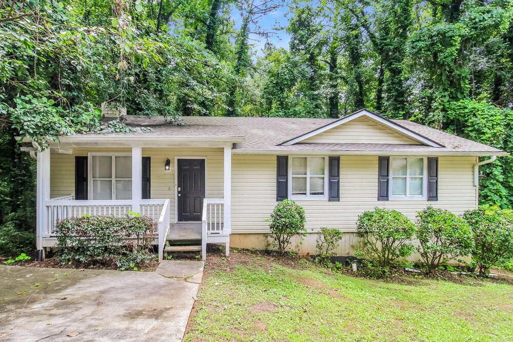 Primary Photo - 481 Village Square Ct