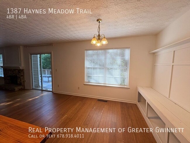 Foto del edificio - 1387 Haynes Meadow Trail SW