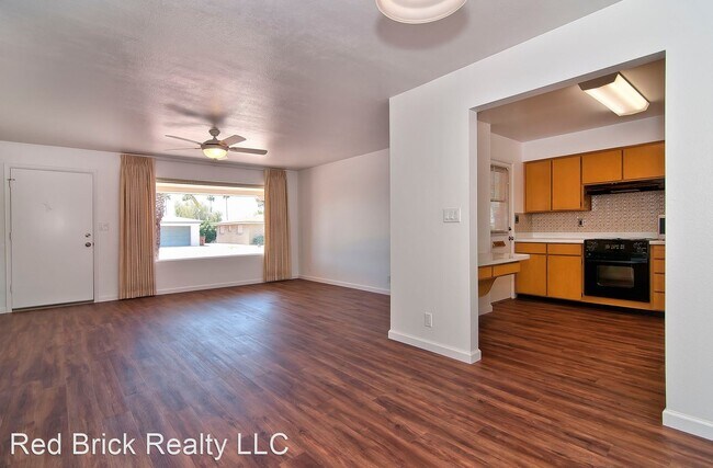 Building Photo - 2 br, 2 bath House - 5930 E Anaheim St