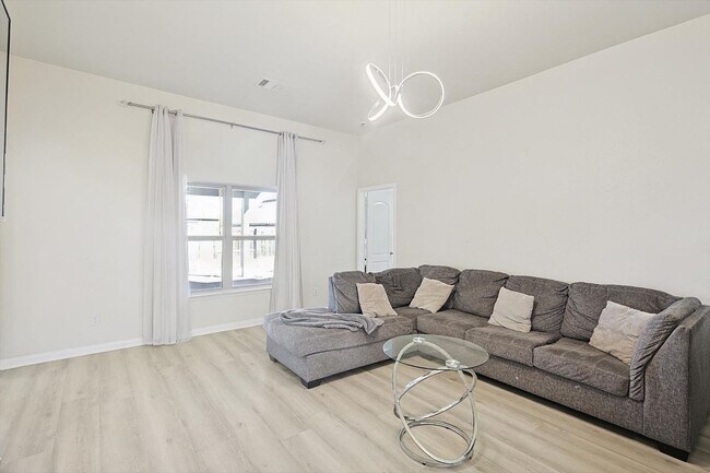 Foto del edificio - 1544 Conley Ln