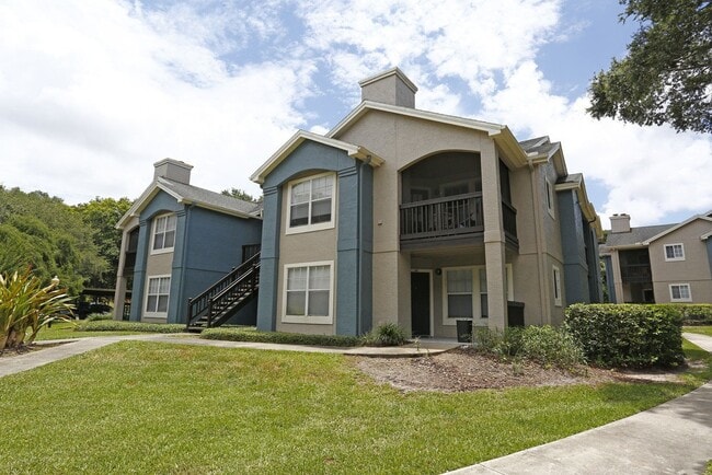 Building Photo - Stonegate Apartments