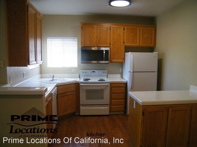 Building Photo - 2 br, 2 bath House - 2812 Beachcomber E. D...