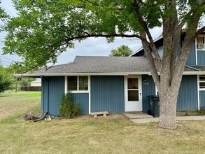 Building Photo - 3623 Butternut Dr