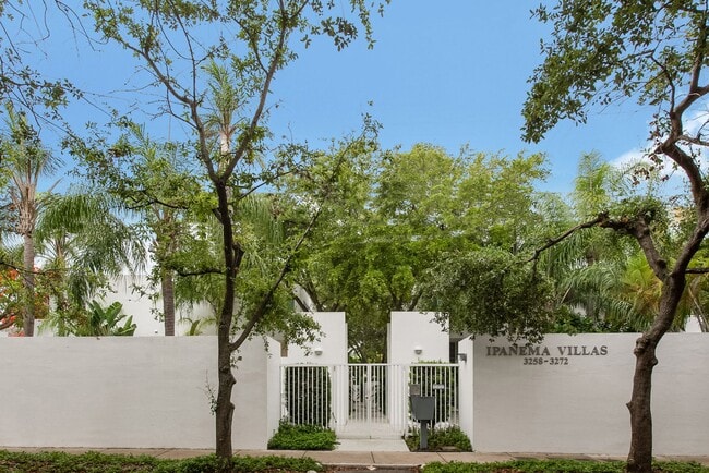 Photo - 3272 Virginia St Townhome