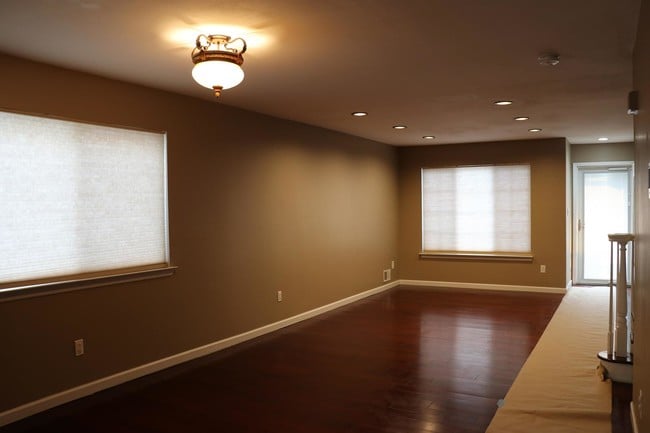 Building Photo - 76 Stephen Loop