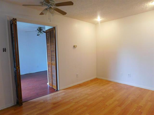 Primary Photo - 2309 Balsam Dr