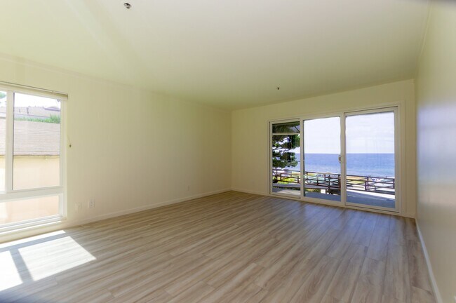 Foto del edificio - 457 Coast Blvd