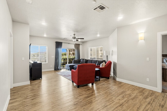 Building Photo - 1111 Gap Canyon Pkwy