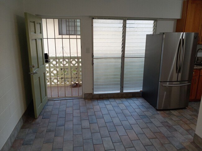 Foto del edificio - 2 Bed/2 Bath/1 Parking at Fern Terrace