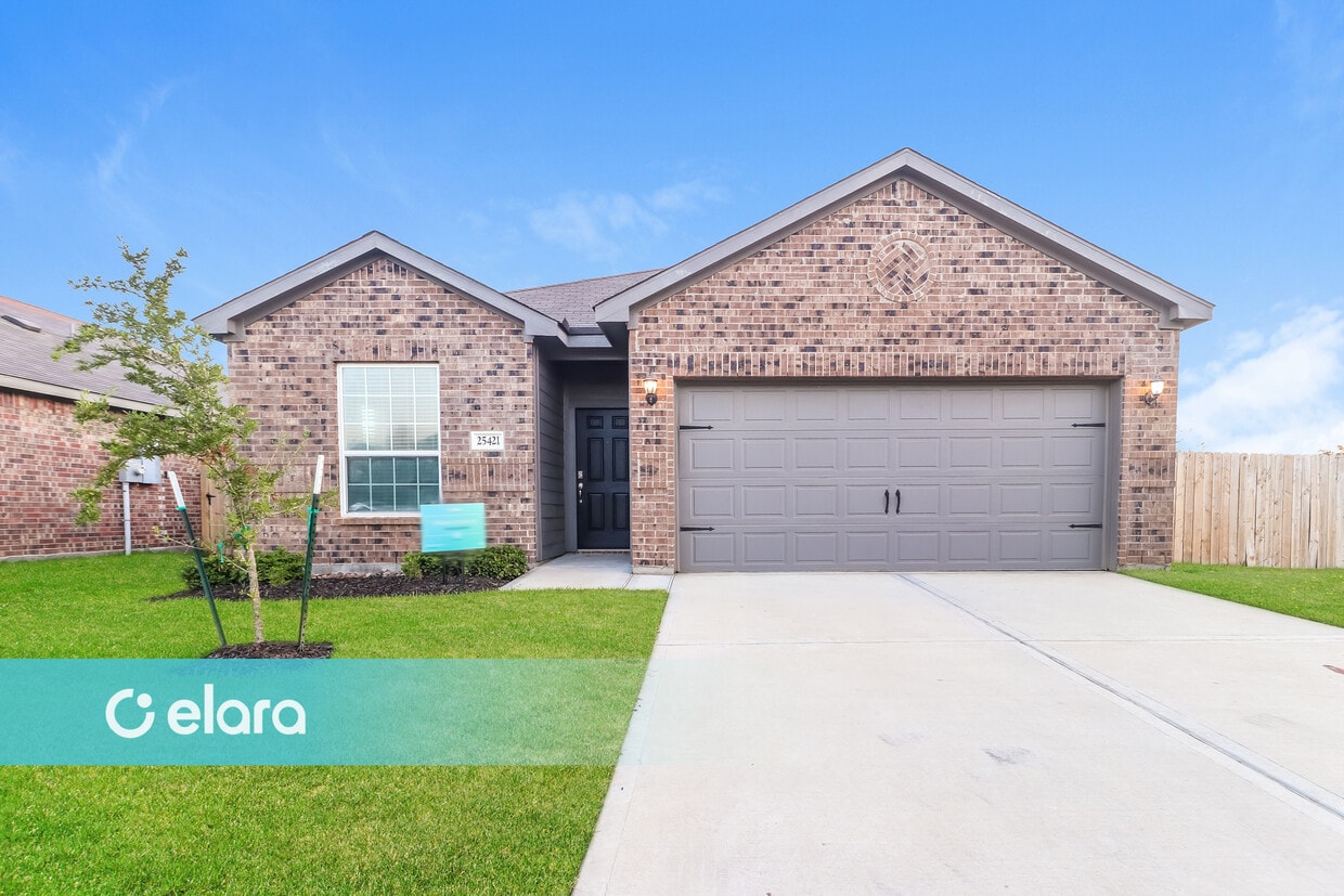 Primary Photo - 25421 Cypress Bend Dr